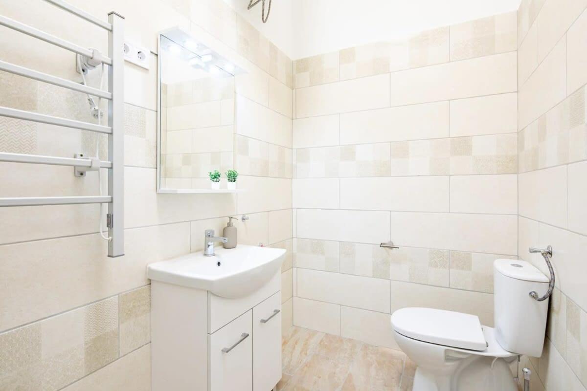 Central - New - Comfy Ac Studio Budapest Extérieur photo